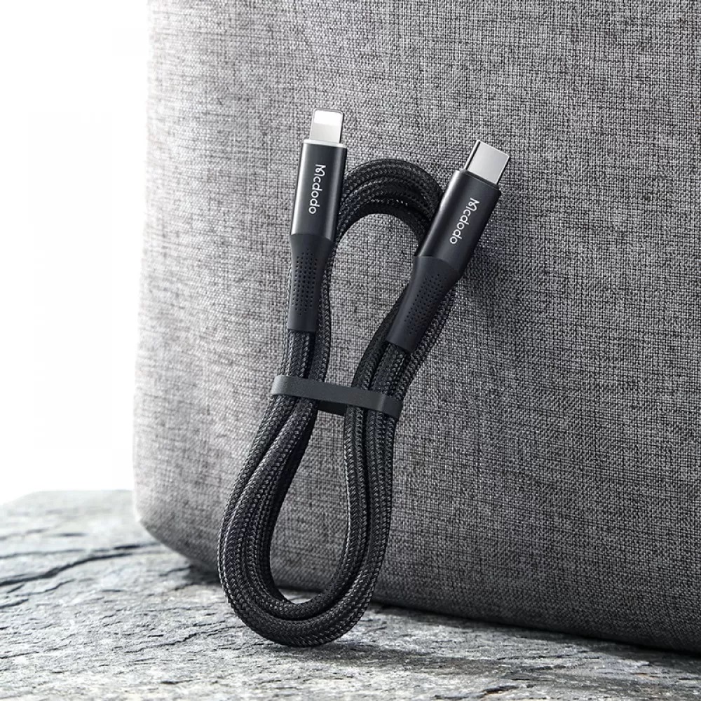 Кабель Mcdodo PD (CA-9960) 36W Auto Power Off Type-C to Lightning  1.2m  Black